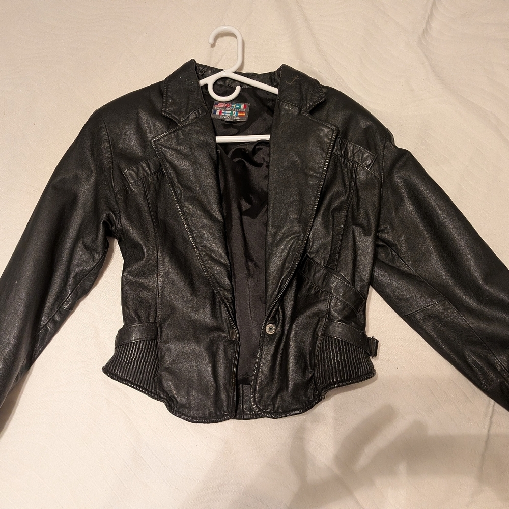 PARIS SPORT CLUB REAL LEATHER JACKET SZ SM*FRESHIP